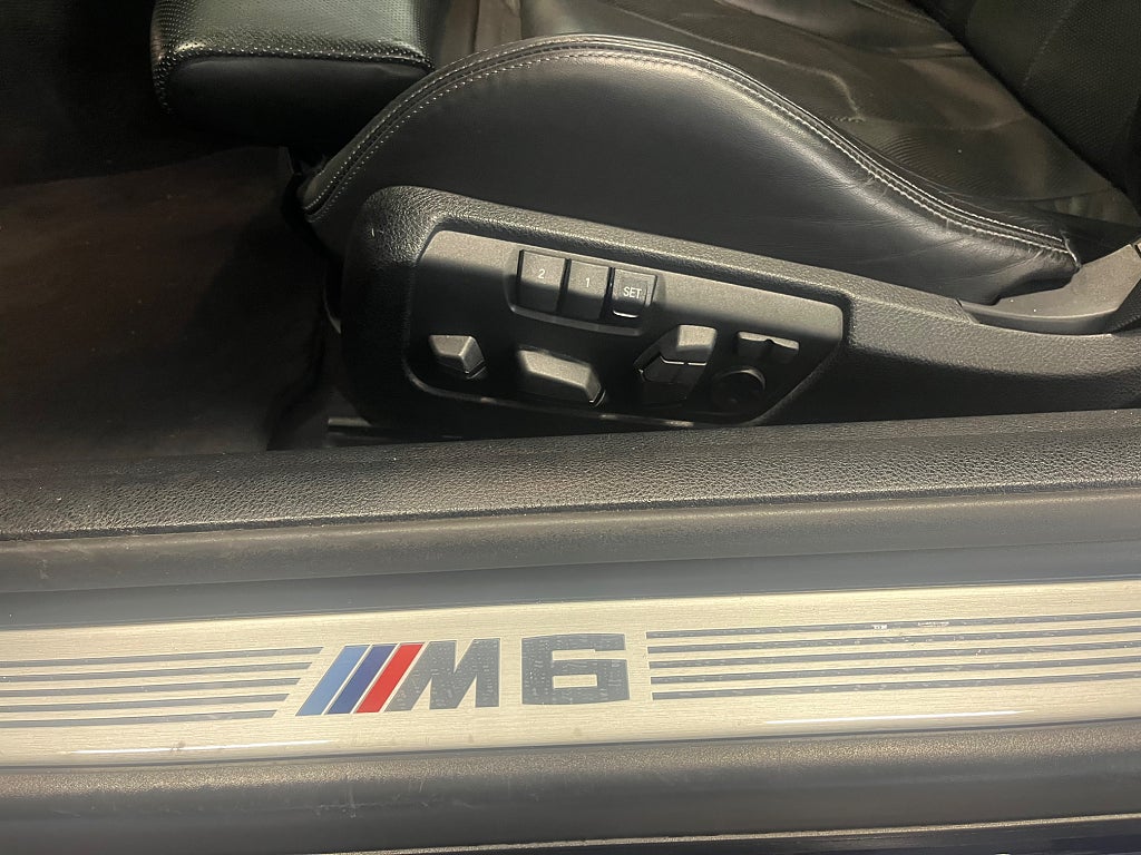 BMW M6 2016 - miniatyr 9