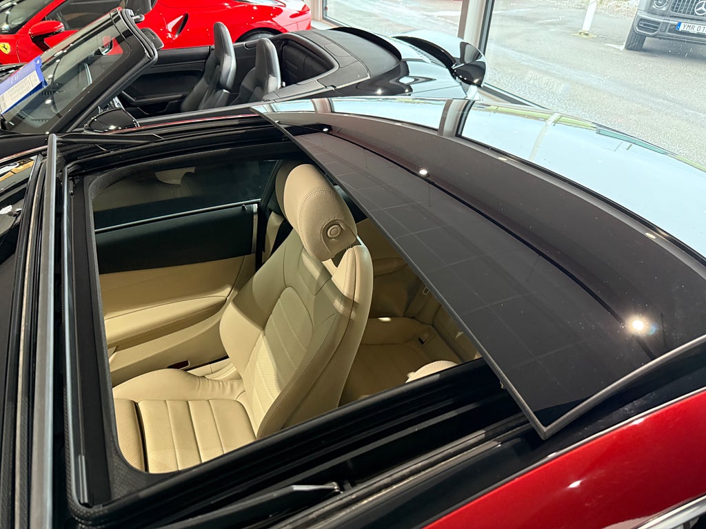 Mercedes-Benz C 220 d Coupé AMG Värmare Glastak 19tum - bild 11