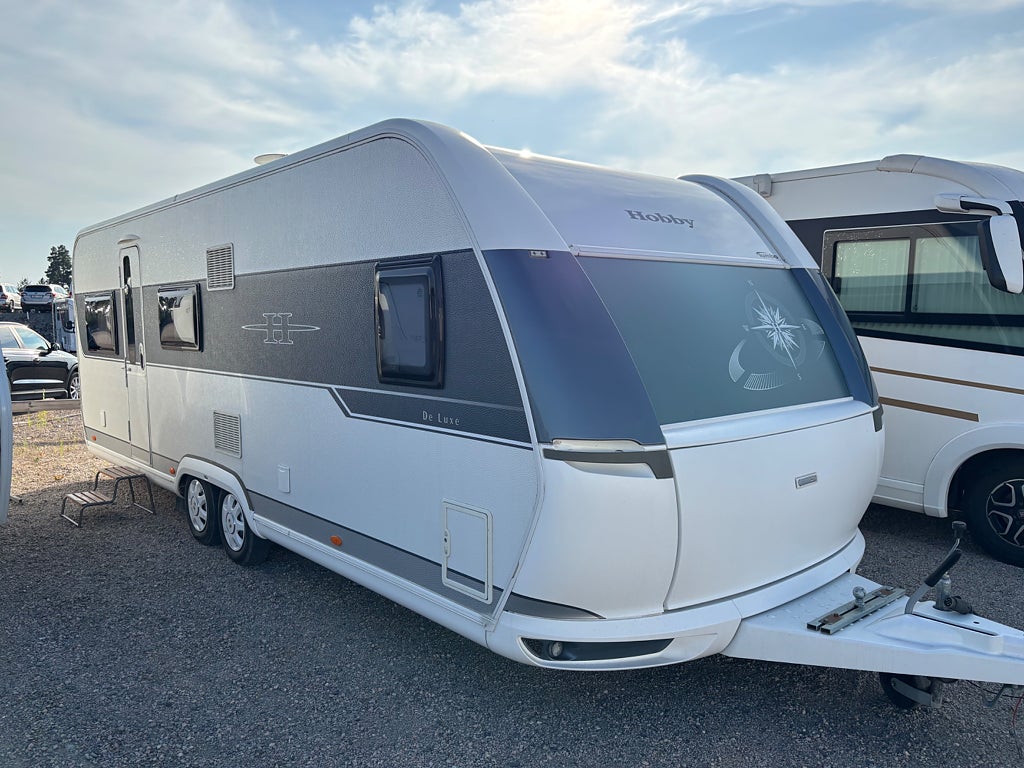 Hobby 650 Kmfe Deluxe barnkammare  Alde förtält 