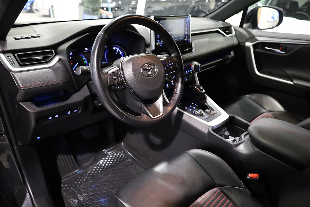 Toyota RAV4 Plug-in Hybrid E-CVT Launch Edition Drag Kamera 2020