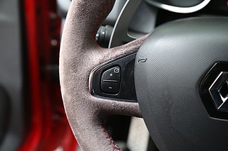 Halvkombi Renault Clio 14 av 23