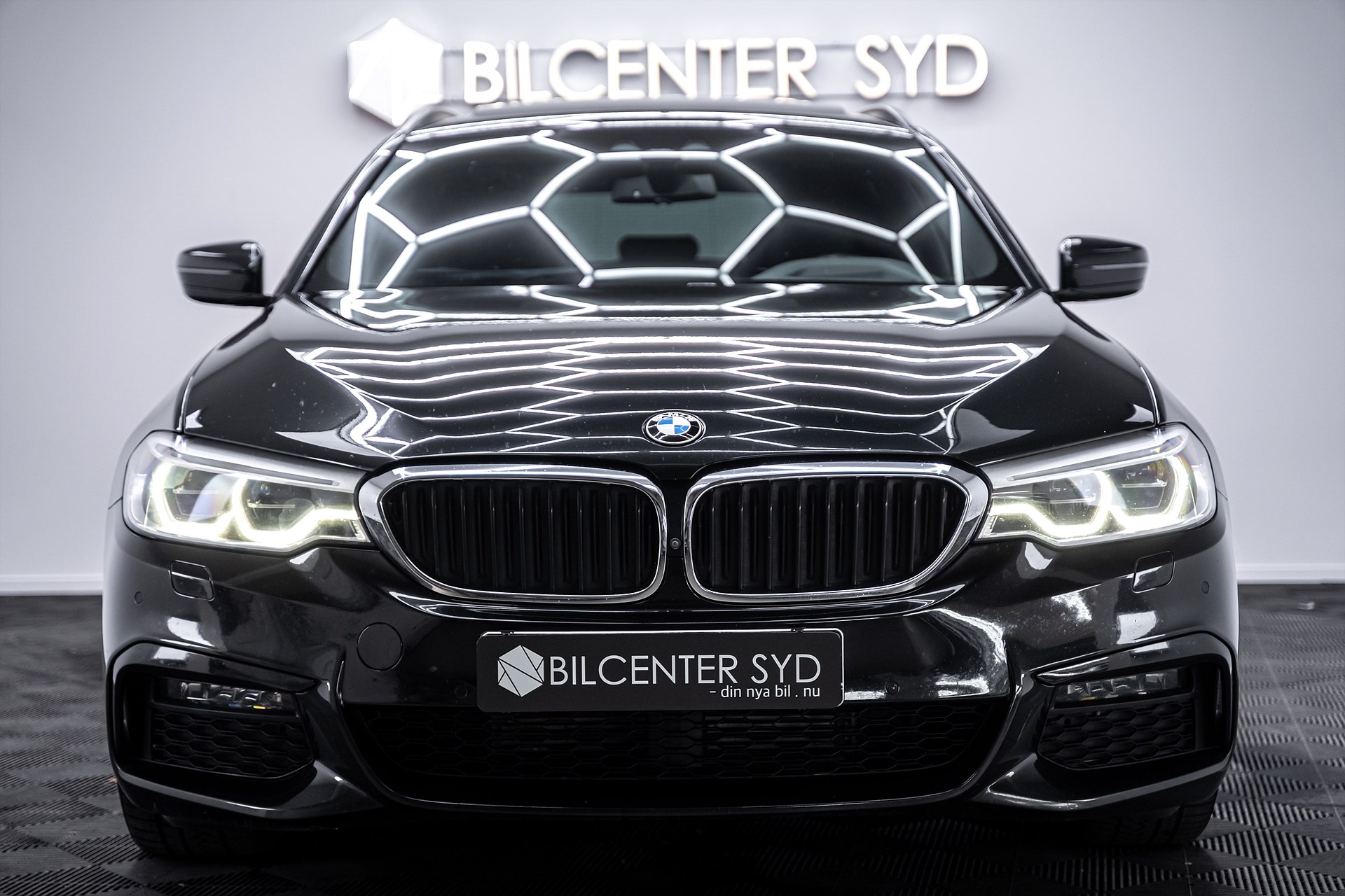 BMW 530 d xDrive Touring M-Sport 2020, bild 6/67