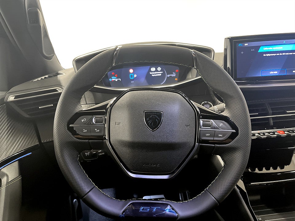 Bild på Peugeot 2008 GT Hybrid Aut - DEMO