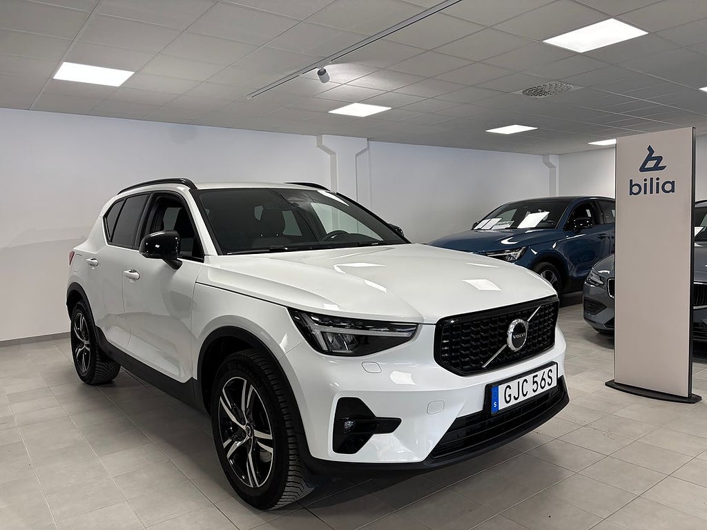 Volvo XC40 B4 FWD Bensin Plus Dark