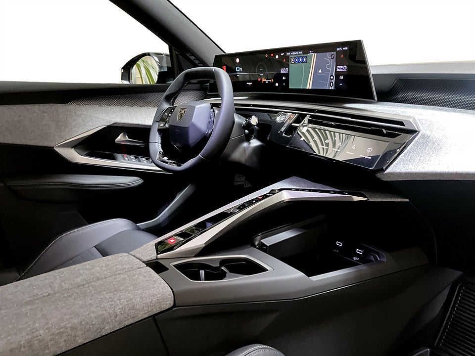 Bild på Peugeot 3008 Edition Hybrid - INK SERVICEAVTAL