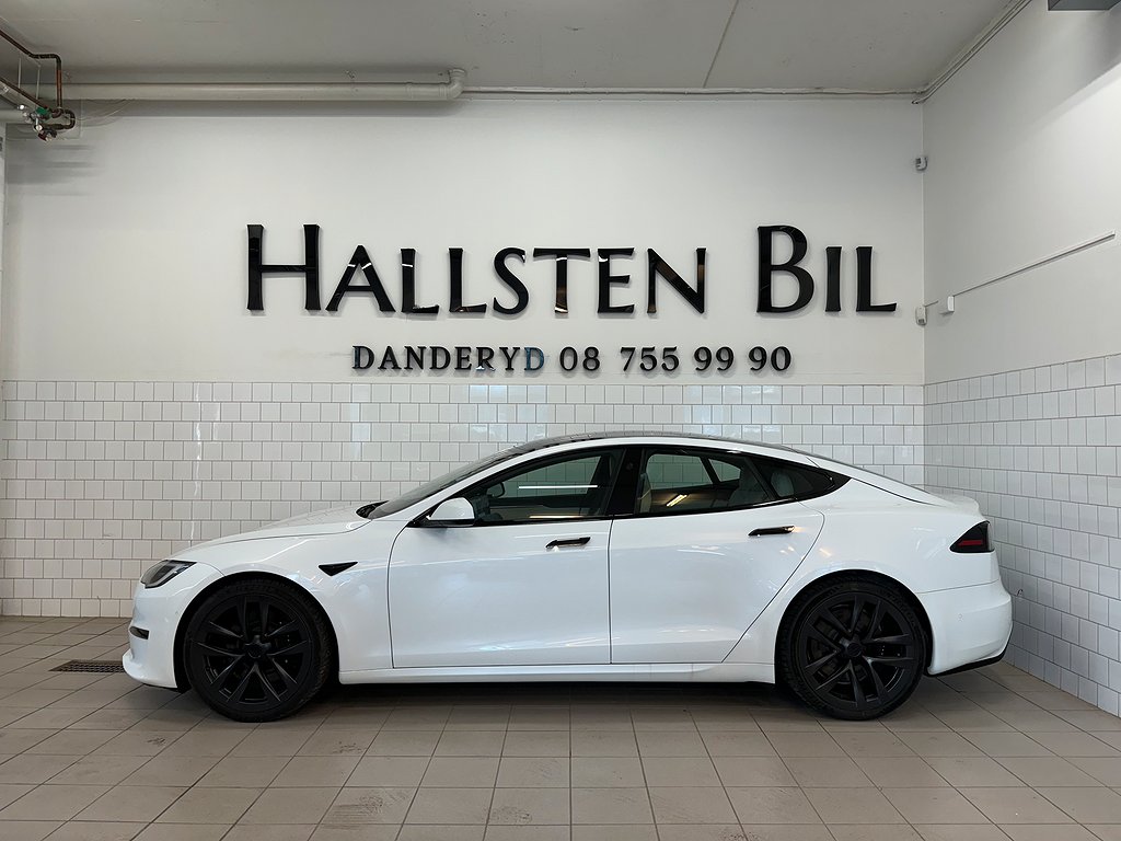 Tesla Model S 670HK Facelift Moms Autopilot Panorama Svensksåld