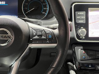 Halvkombi Nissan Leaf 18 av 20