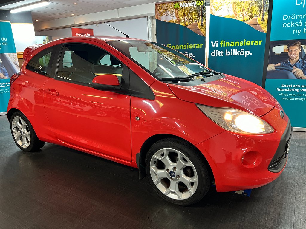 Ford Ka 1.2 (69hk)Titanium*588kr/mån*S&V-däck 