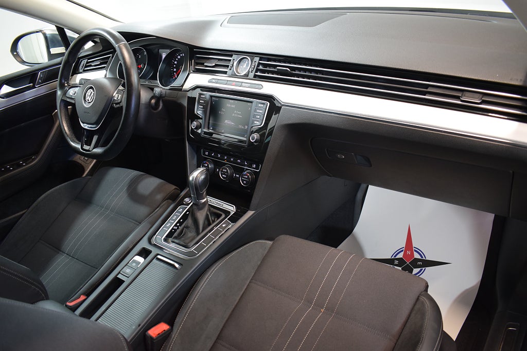Volkswagen Passat Alltrack 2017 - miniatyr 9