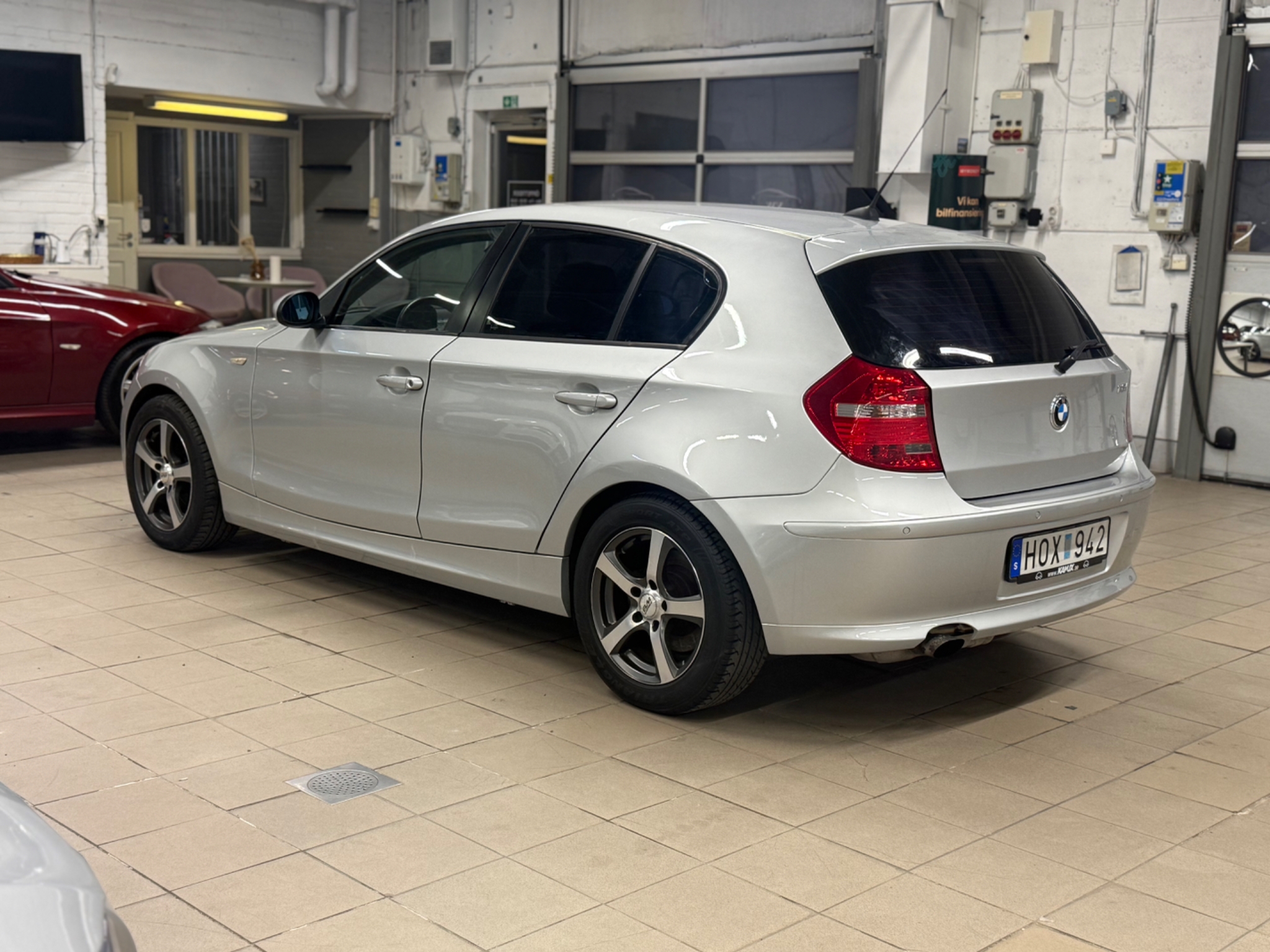BMW 118 2009, bild 3/44