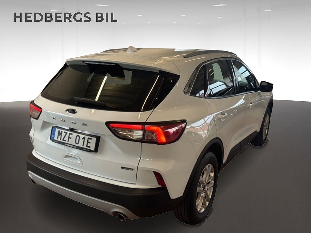 Ford Kuga Titanium 2.5 PHEV 224HK thumbnail