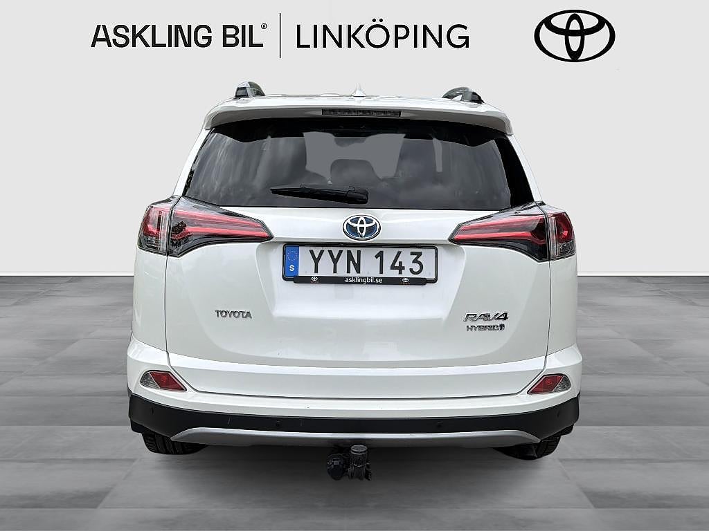 Toyota RAV4 2017 - miniatyr 5
