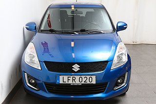 Halvkombi Suzuki Swift 5 av 14