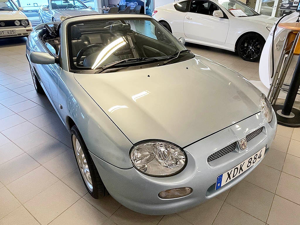 MG F 1.8 MPi 120hk Cab Högerstyrd