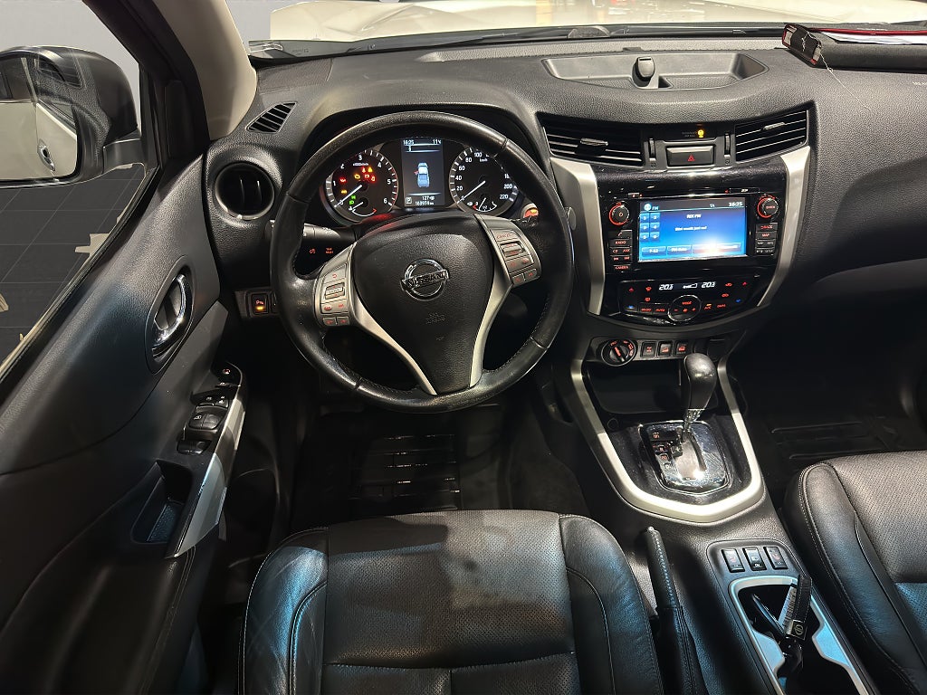 Nissan Navara Dubbelhytt 2.3 dCi 4WD Euro 6 - bild 12