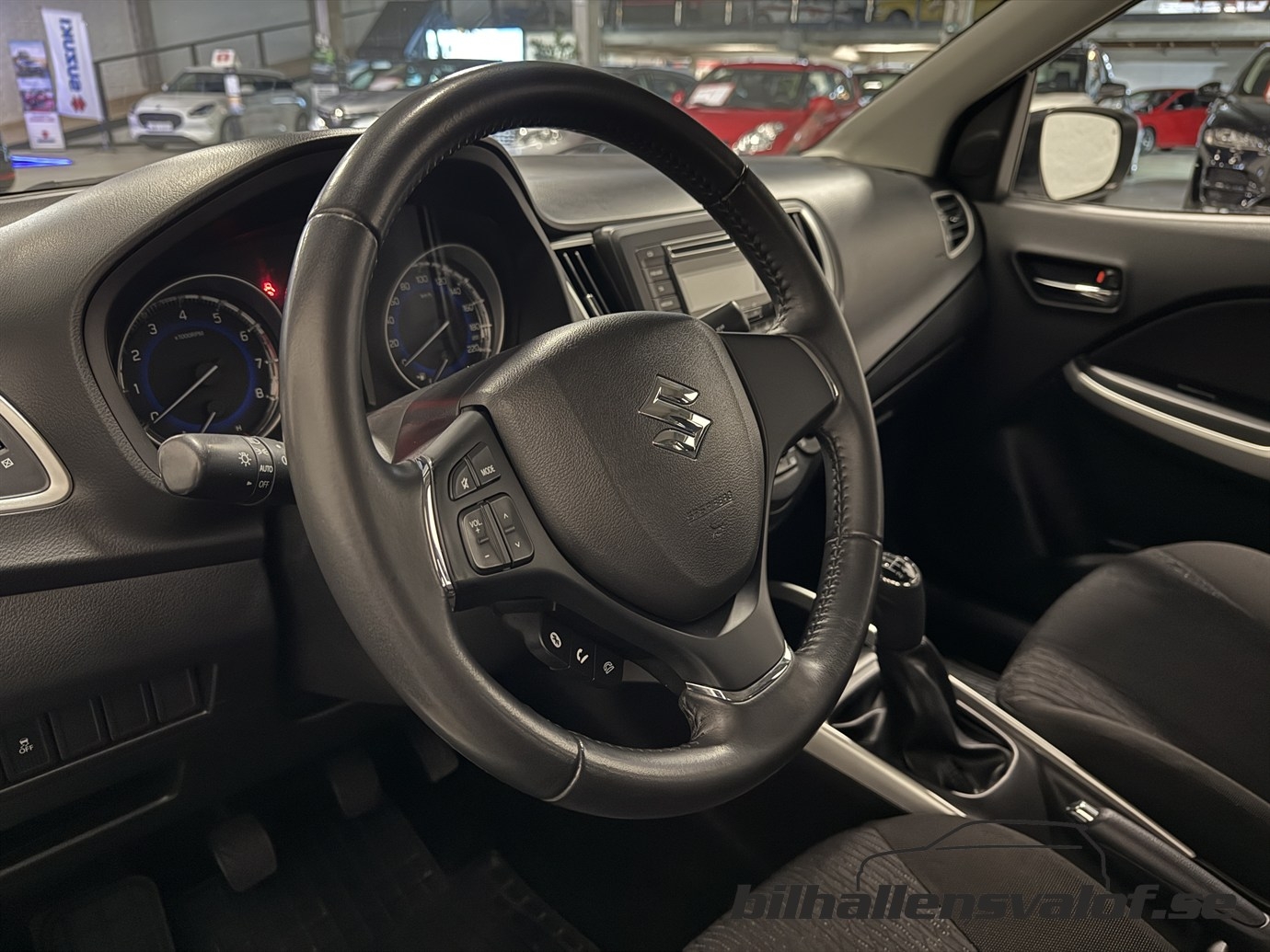 Suzuki Baleno 1.0 Boosterjet Select 2017, photo 3/10