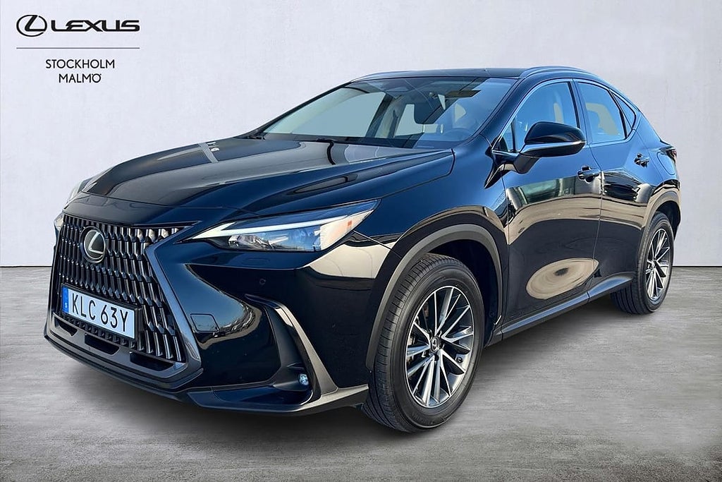 Lexus NX 350h AWD Business Nav Backkamera Parkeringsvärmare