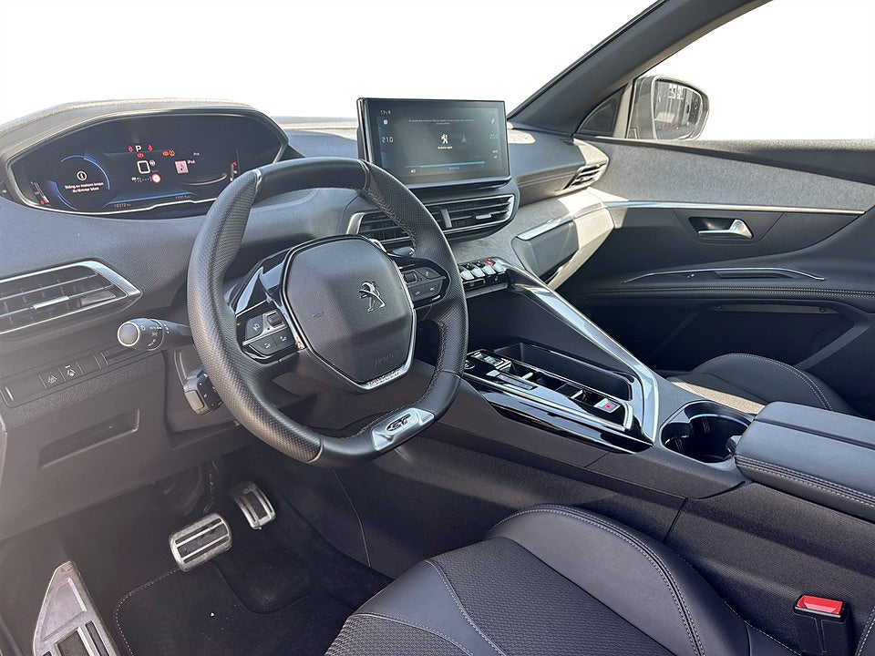 Bild på Peugeot 3008 GT 1.2 PT 130hk Aut CARPLAY