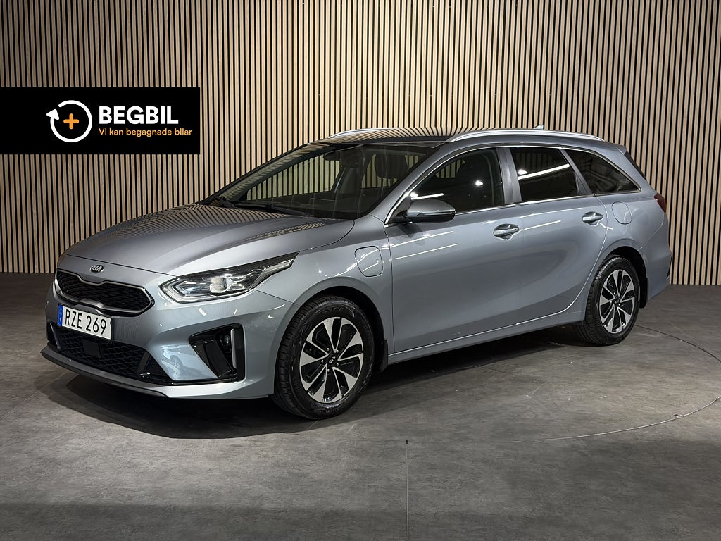 Kia Ceed SW Plug-in Hybrid /Carplay/B-kamera/