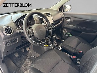 Halvkombi Mitsubishi Space Star 8 av 14