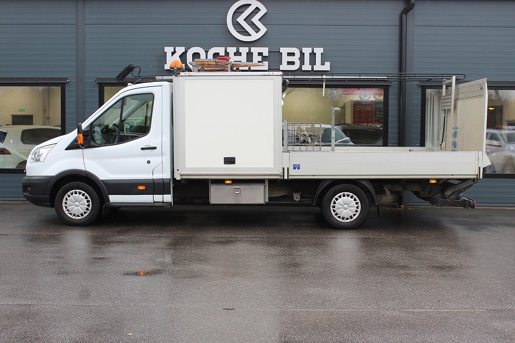 Ford Transit 350 Chassi Cab 2.2 TDCi RWD, BG-lyft, Skåp, APV-skylt