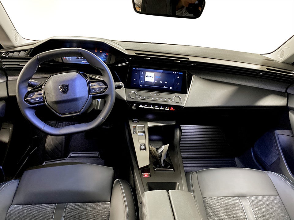 Bild på Peugeot 308 sw Allure Hybrid 145hk Aut B-KAMERA RATTVÄRME