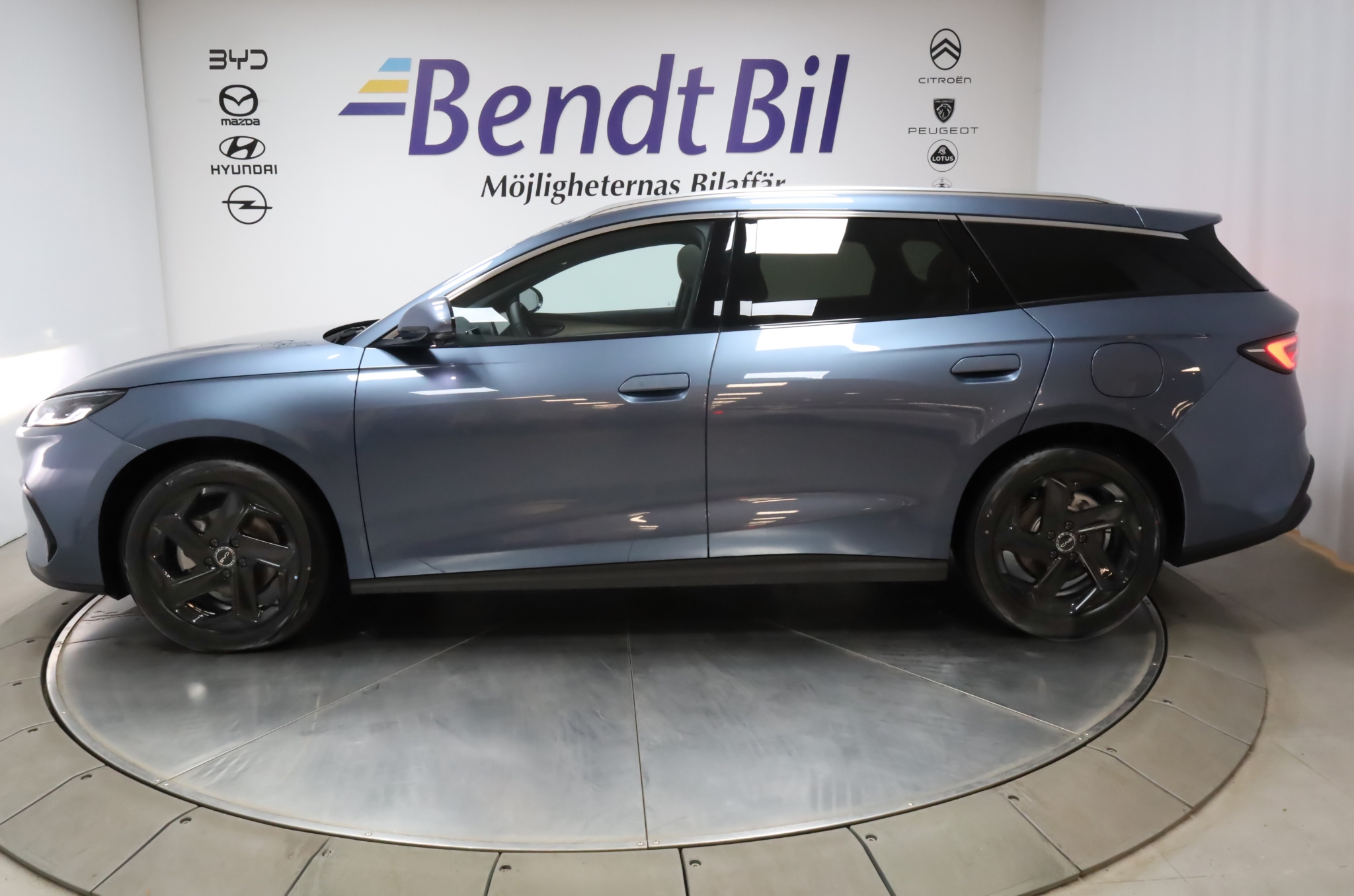 BYD Seal 6 DM-i Touring 2026, kuva 6/47