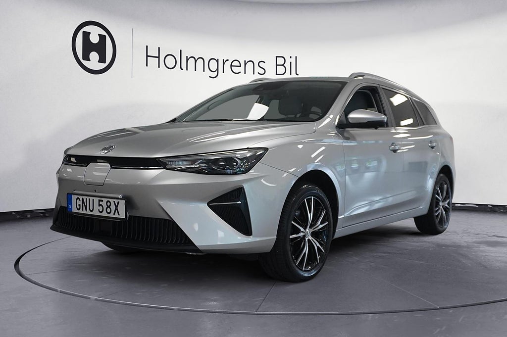 MG 5 Long Range Lux 61 kWh CarPlay Elstol 360 Kam