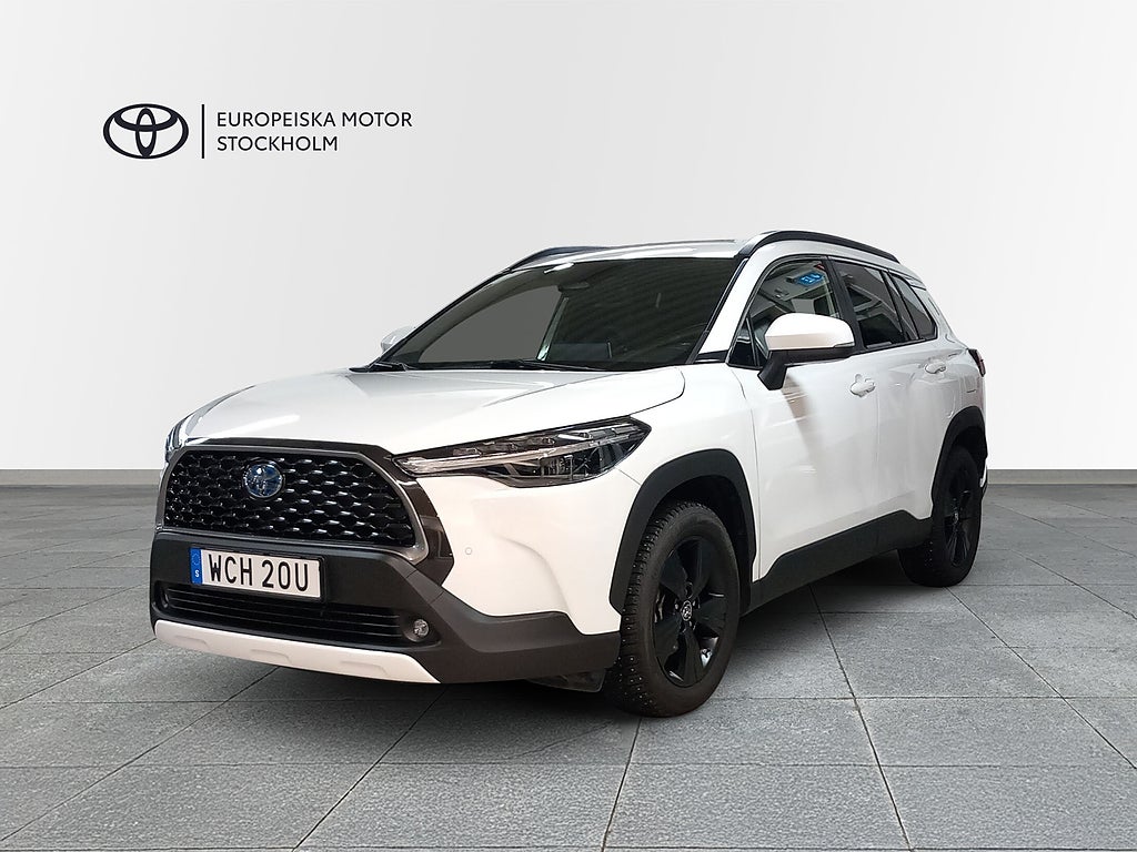 Toyota Corolla Cross 2,0 HYBRID AWD-I EXECUTIVE - VINTERHJUL