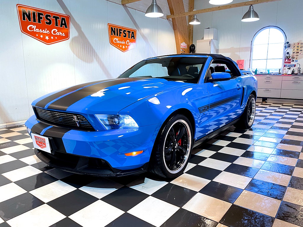 Ford Mustang GT / California Special 