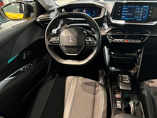 Peugeot 208 1.2 PureTech Mvärm Carplay 360°kamera S/V-hjul