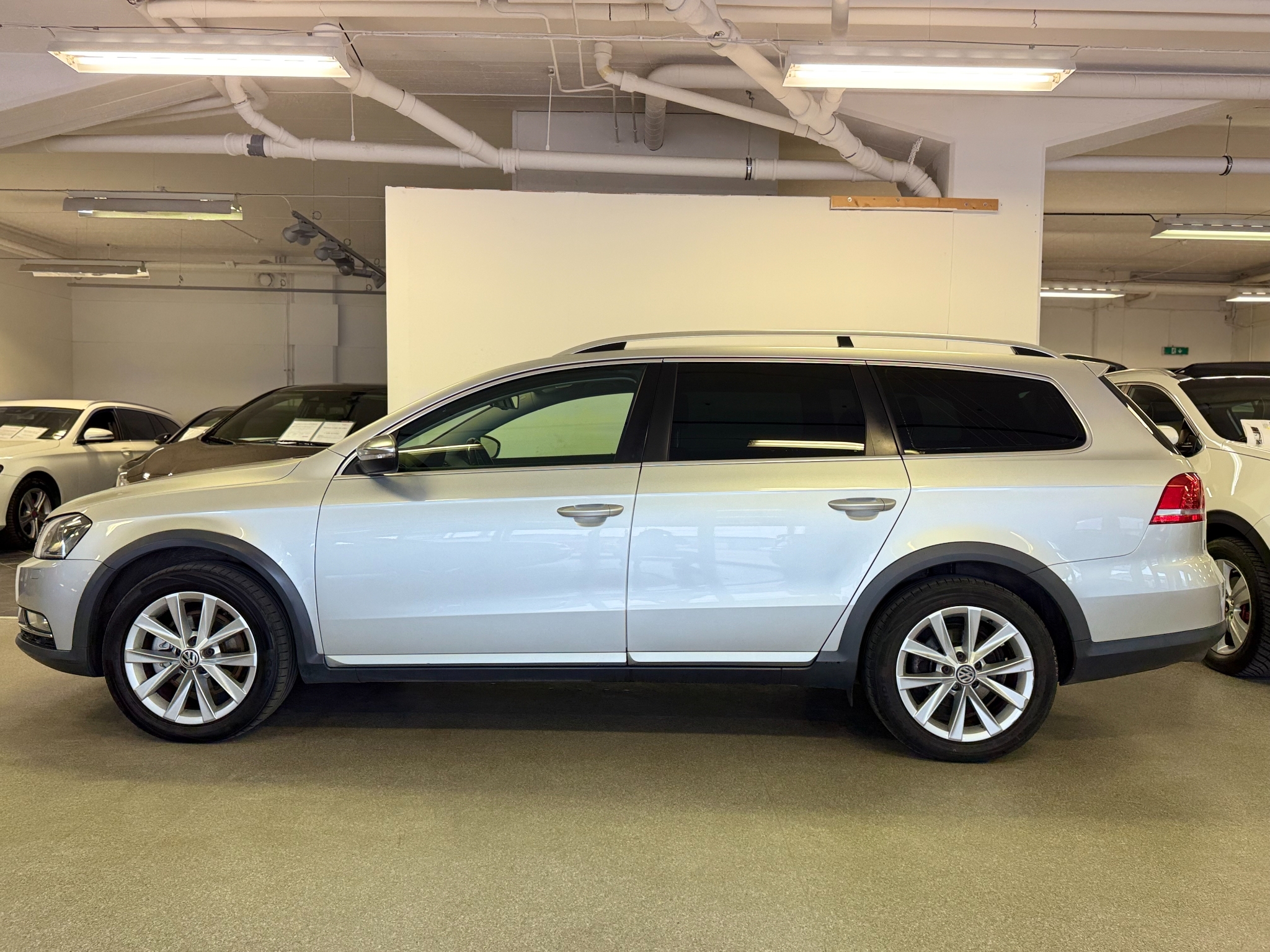 Volkswagen Passat 2015, bild 2/44