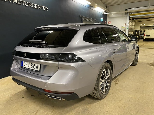 Bild på Peugeot 508 SW Allure Pack 1.2 PT 130hk Aut - CARPLAY, B-KAMERA