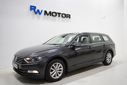 Volkswagen Passat 1.4 TSI 150hk Cockpit P-värmare B-kamera Drag Carplay 