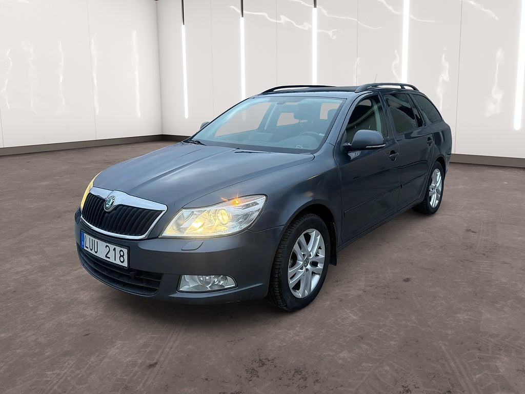 Skoda Octavia Kombi 1.4 TSI Elegance Euro 5
