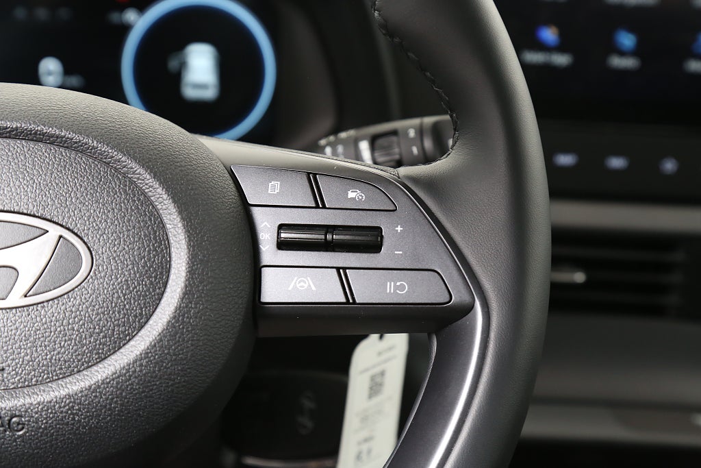 Hyundai Bayon 1,2 MPi Essential Kamera Leasbar CarPlay 2025