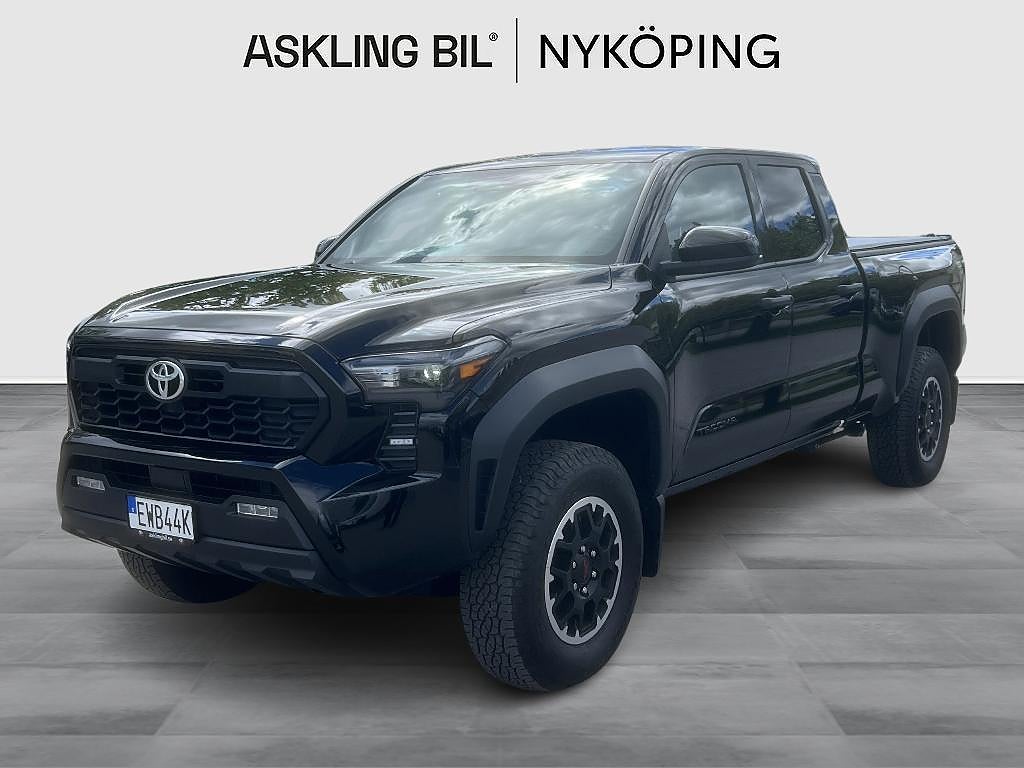 Toyota Tacoma D-CAB TRD Dragkrok 277hk