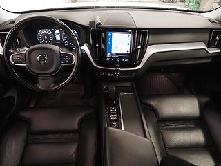 SUV Volvo XC60 15 av 26