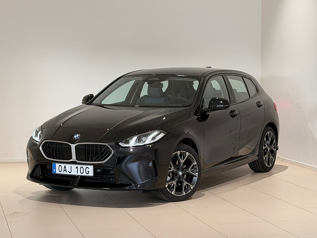 BMW 120 i M-Sport Design,  Rattvärme, Backkamera, Sportstolar