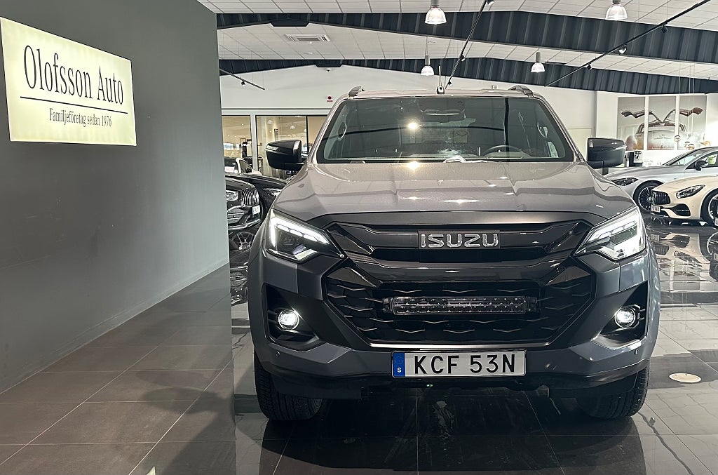 Isuzu D-Max Crew Cab XRX 1.9 CNG 4WD Kåpa Värmare - bild 6