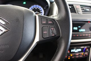 Kombi Suzuki S-Cross 16 av 20