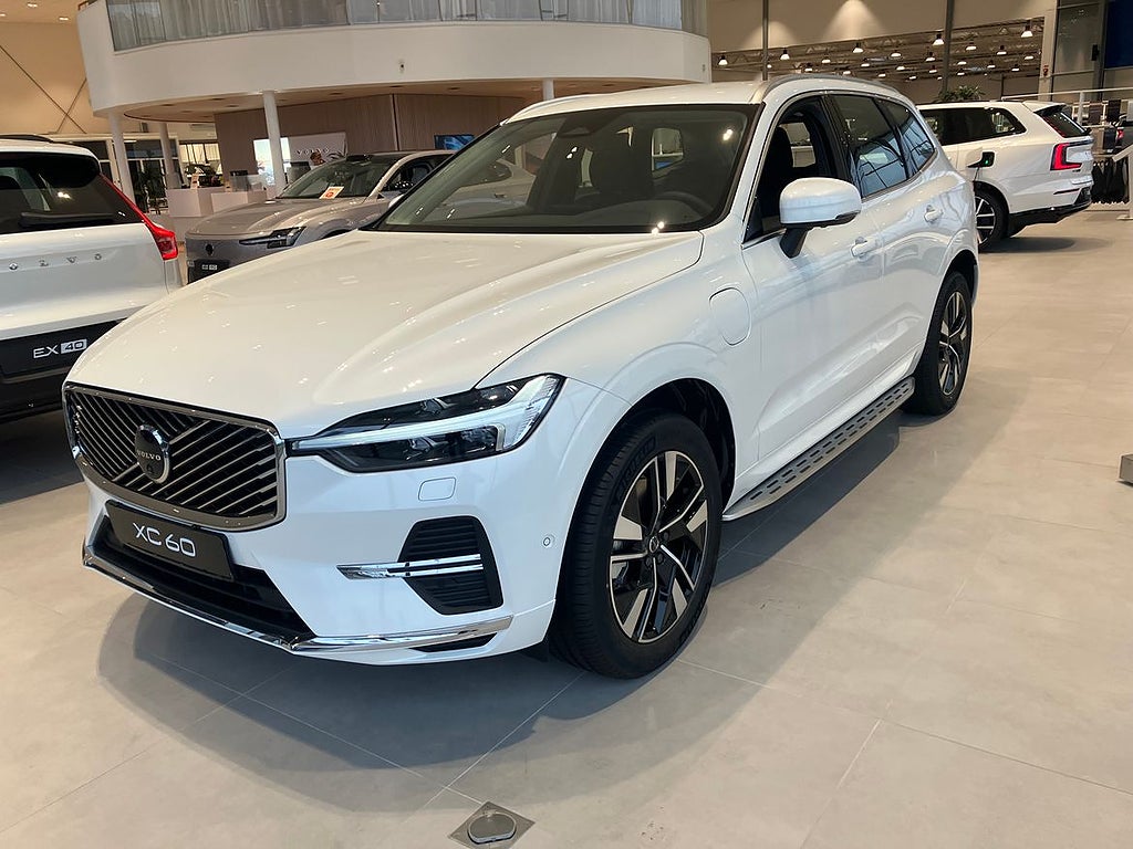 Volvo XC60 T6 Plus Bright Nordic Edition, Runningboard