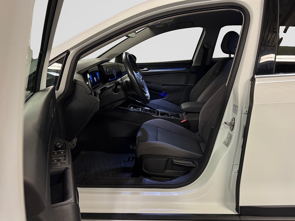 Volkswagen Golf Alltrack 4Motion Alltrack Drag Värmare LED-Ramp Carplay Adaptiv bild 11