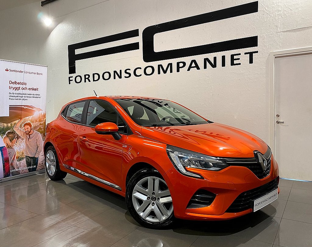 Renault Clio 1.0 TCe ZEN TCE 100hk Lågmilare / Sov-hjul