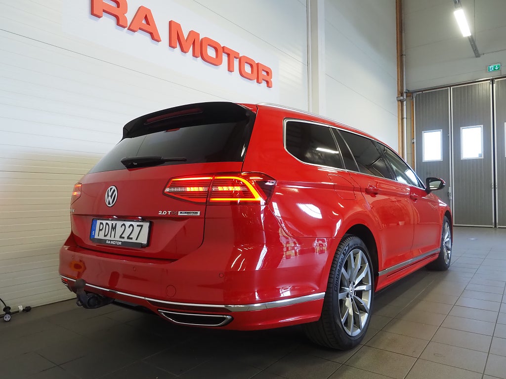 Volkswagen Passat Sportscombi 2.0 TDI R-Line | Värmare | Drag | 2017