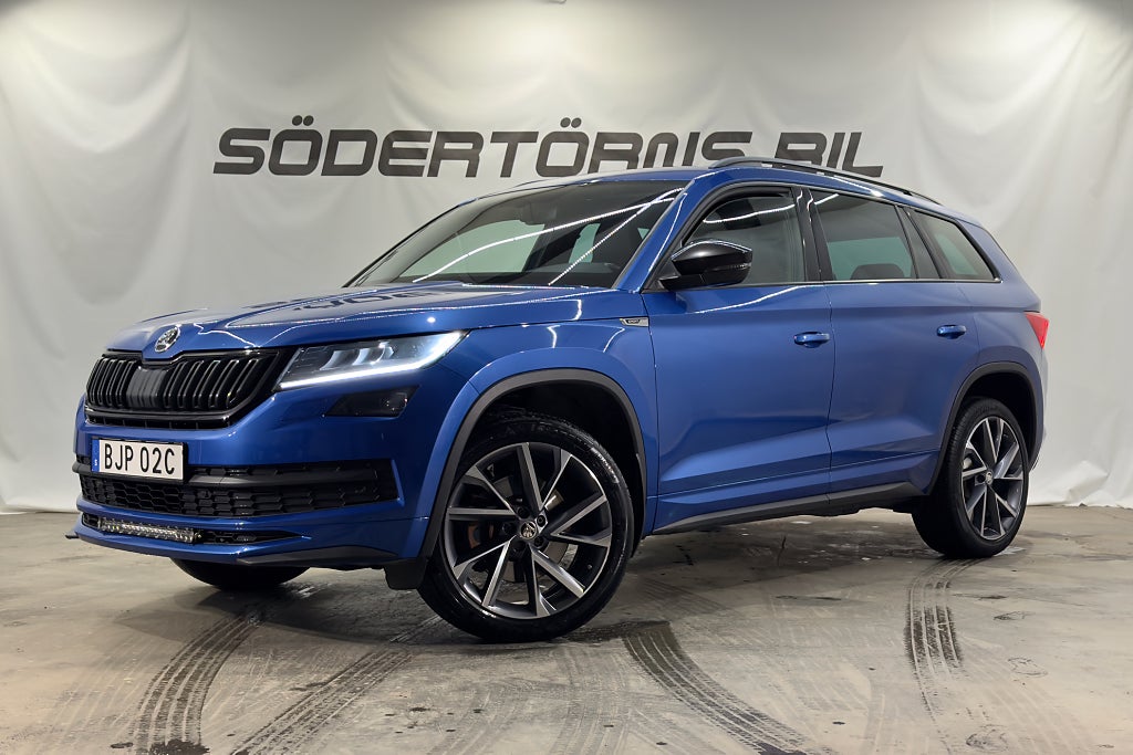 Skoda Kodiaq 2.0 TSI 4x4 SPORTLINE DRAG VÄRMARE CARPLAY MOMSBIL