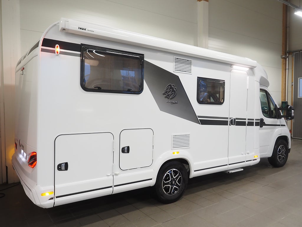 Knaus L!ve Ti Platinum Selection 650 MEG AUT I Markis I 3500kg