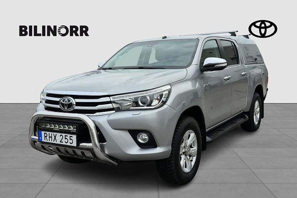 Toyota Hilux Dubbelhytt 2.4 AWD Aut |VHjul|DslVärmare|Drag|Kåpa|
