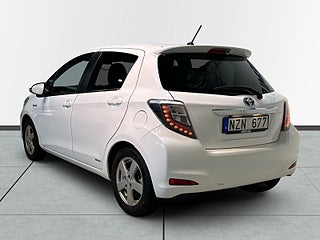 Toyota Yaris Hybrid e-CVT Style Mvärm Kamera Kamkedja SoV