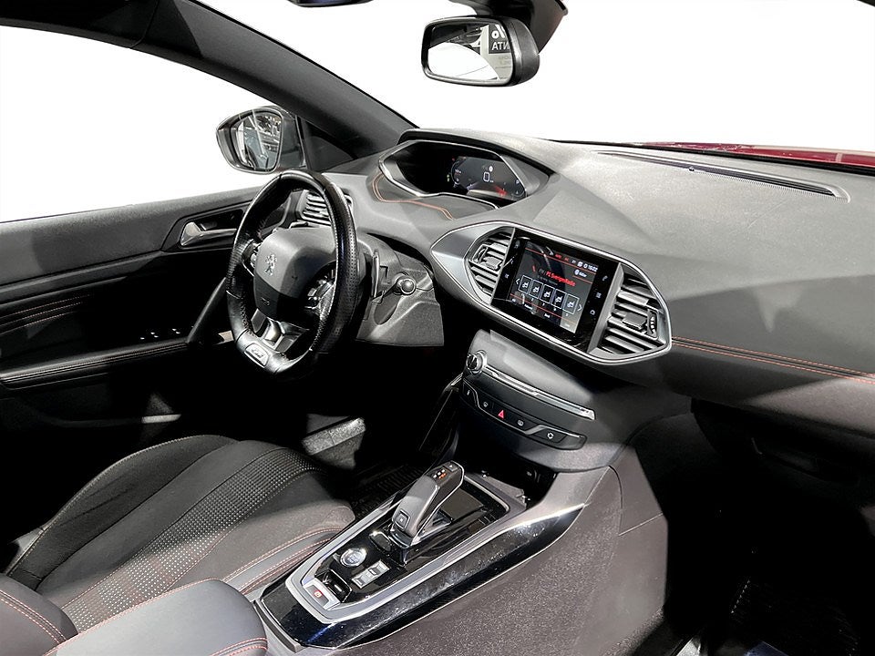 Bild på Peugeot 308 SW GT 1.2 PT 130hk Aut - B-KAMERA,PANO,NAV